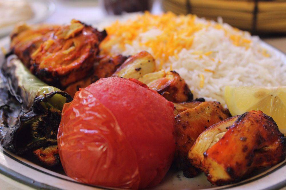 Raffis Place | restaurant | 211 E Broadway, Glendale, CA 91205, USA | 8182407411 OR +1 818-240-7411