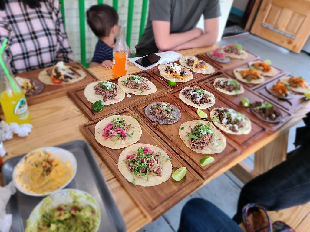 Taqo Mexican Kitchen y Tequileria | restaurant | 1343 Yale St, Houston, TX 77008, USA | 7133606825 OR +1 713-360-6825