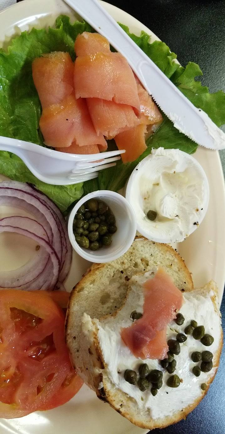 Chicago Bagel & Deli | bakery | 10918 Wurzbach Rd # 132, San Antonio, TX 78230, USA | 2106912245 OR +1 210-691-2245