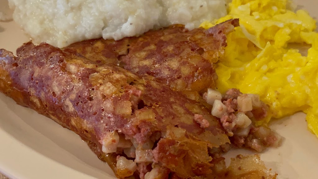 Crossroads Restaurant | restaurant | 5050 NE 128th Ave, Okeechobee, FL 34974, USA | 8637638333 OR +1 863-763-8333