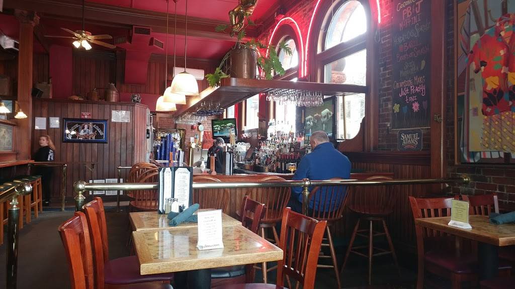 Freestones City Grill | restaurant | 41 William St, New Bedford, MA 02740, USA | 5089937477 OR +1 508-993-7477