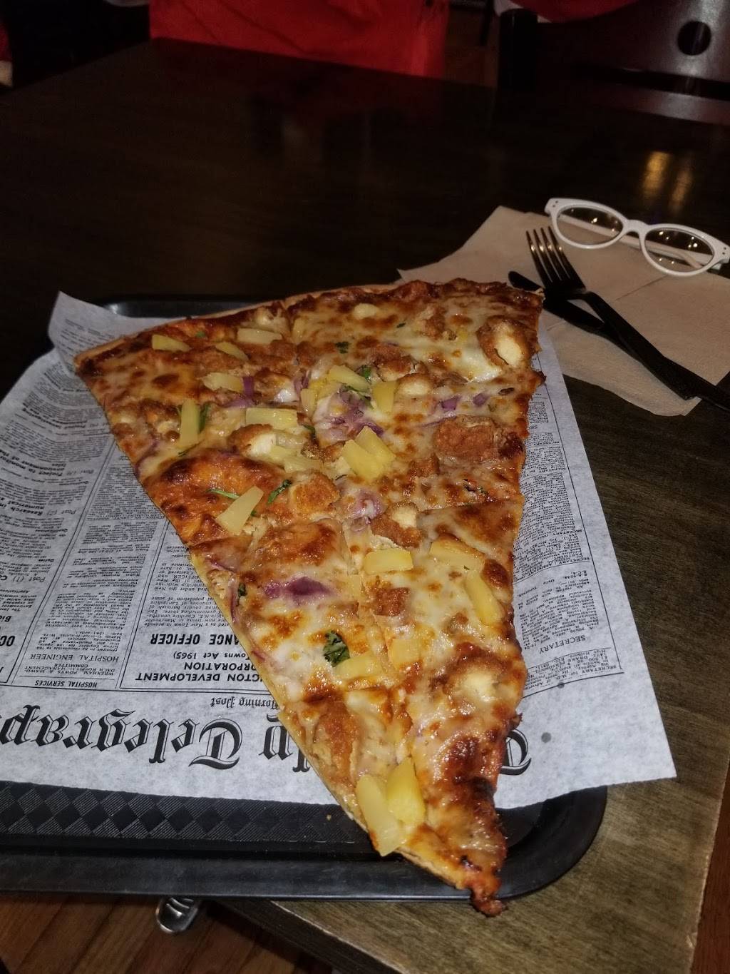 Slice Factory | restaurant | 1502 W 18th St, Chicago, IL 60608, USA | 3122708666 OR +1 312-270-8666