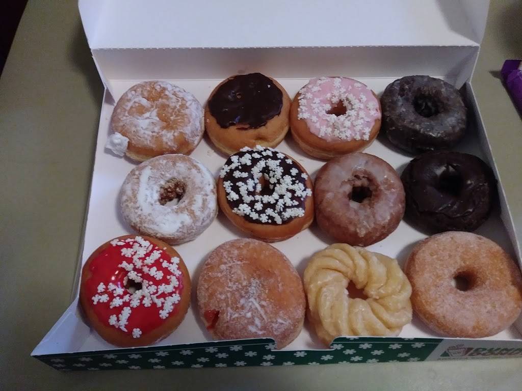 Dunkin | bakery | 1803 Golden Mile Hwy, Plum, PA 15239, USA | 7243279135 OR +1 724-327-9135