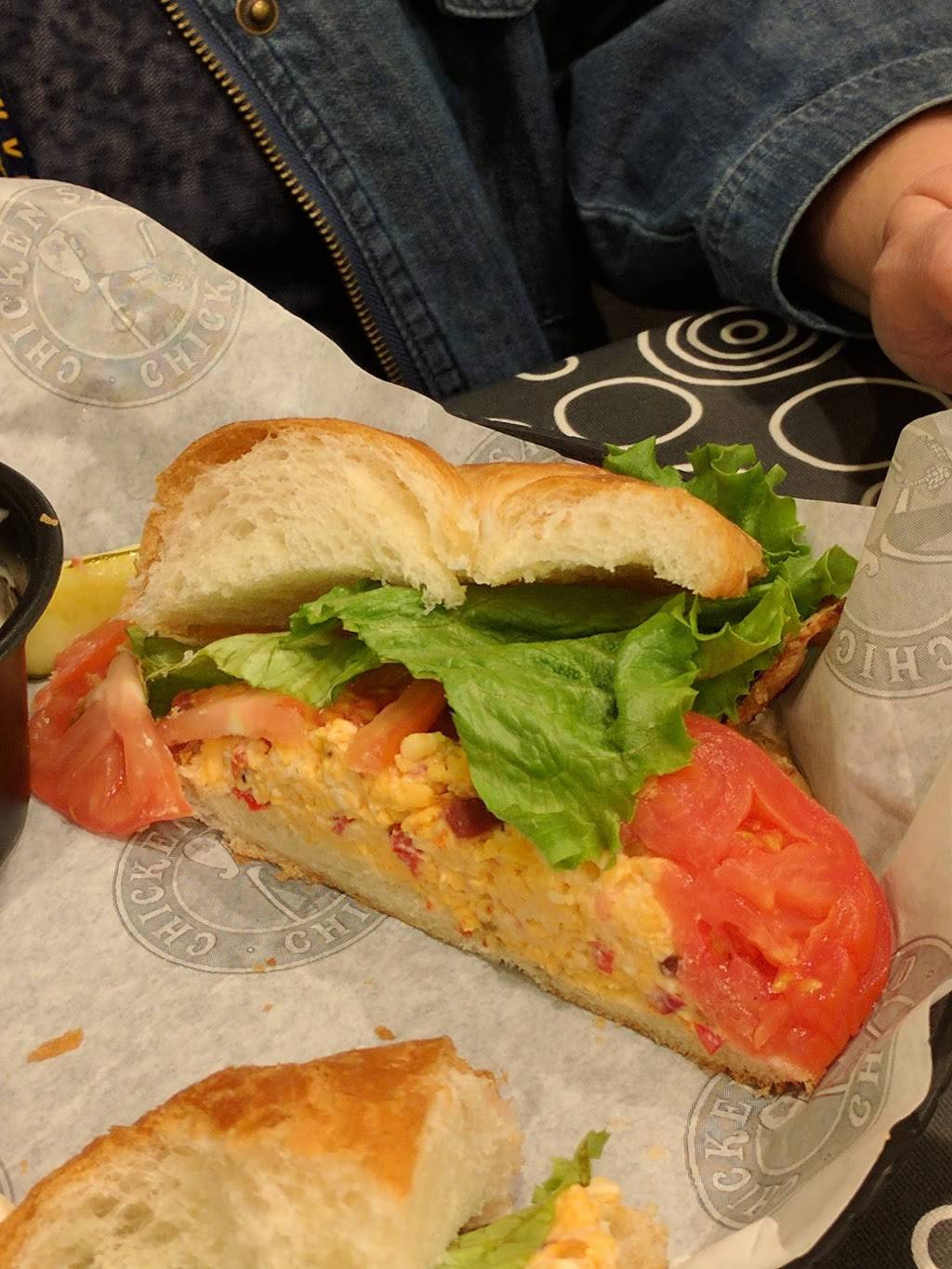 Chicken Salad Chick | restaurant | 217 Indian Lake Blvd, Hendersonville, TN 37075, USA | 6152377688 OR +1 615-237-7688