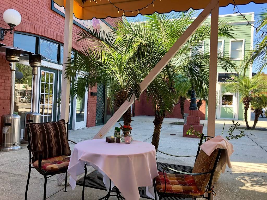 Michaels Grill | restaurant | 11720 N Dale Mabry Hwy, Tampa, FL 33618, USA | 8139648334 OR +1 813-964-8334