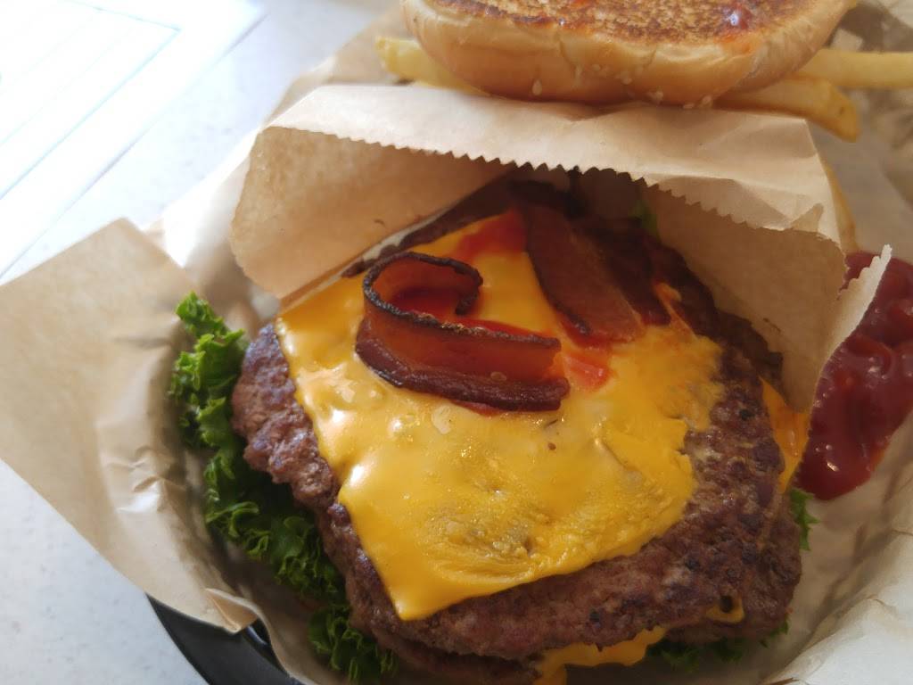 Burgerville | meal takeaway | 9385 SW Allen Blvd, Beaverton, OR 97005, USA | 5032930817 OR +1 503-293-0817