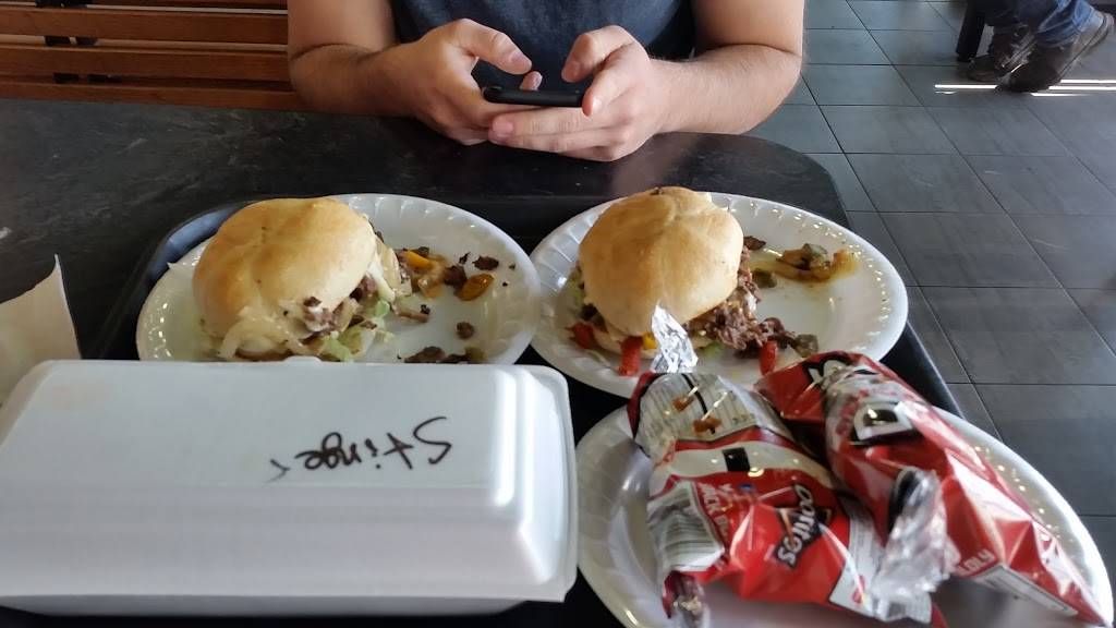 Jims Steakout | restaurant | 2611 Delaware Ave, Buffalo, NY 14216, USA | 7168777500 OR +1 716-877-7500