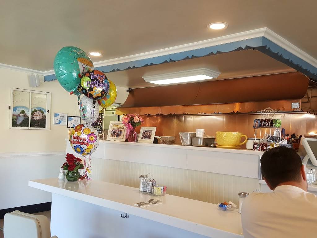 Kimmies Coffee Cup | restaurant | 770 S Brea Blvd #115, Brea, CA 92821, USA | 7145294022 OR +1 714-529-4022