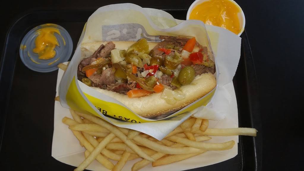 Zels Roast Beef | restaurant | 801 N Main St, Crown Point, IN 46307, USA | 2192269850 OR +1 219-226-9850