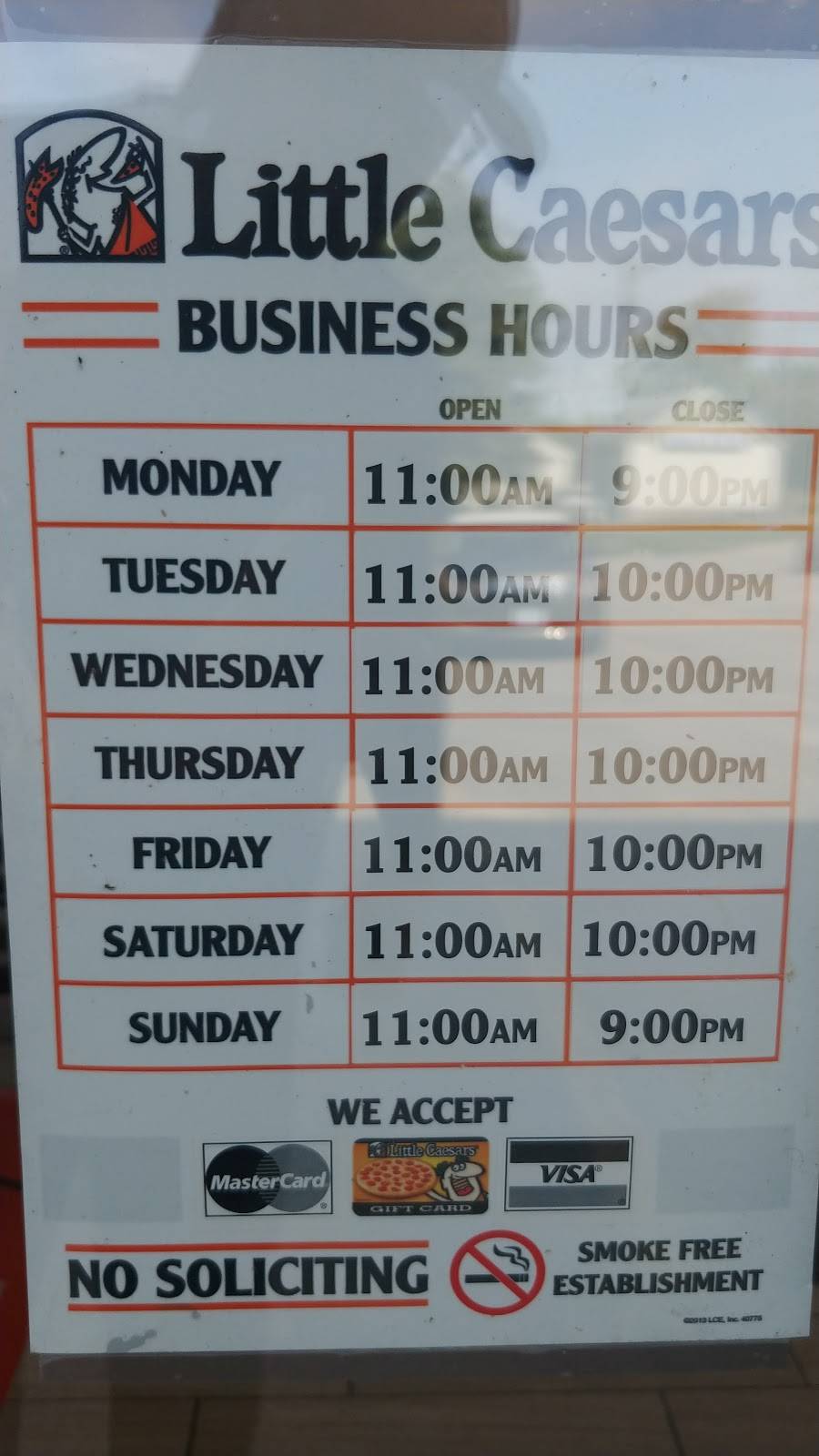 Little Caesars Pizza | meal takeaway | 2 Massey St Unit 5, Angus, ON L0M 1B0, Canada | 7055167000 OR +1 705-516-7000