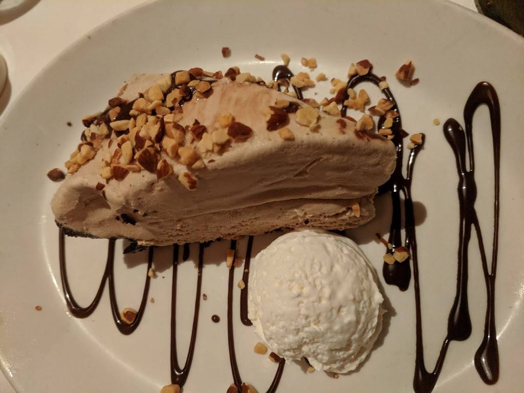 Chart House | restaurant | 444 Cannery Row, Monterey, CA 93940, USA | 8313723362 OR +1 831-372-3362