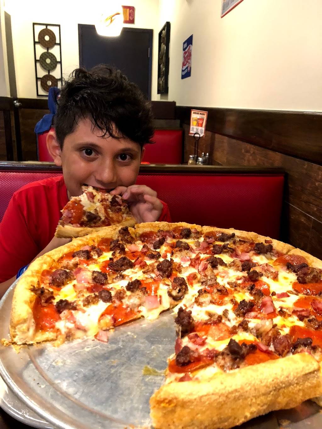 Leonis Pizzeria | restaurant | 9503 Tamiami Trail N, Naples, FL 34108, USA | 2395911700 OR +1 239-591-1700