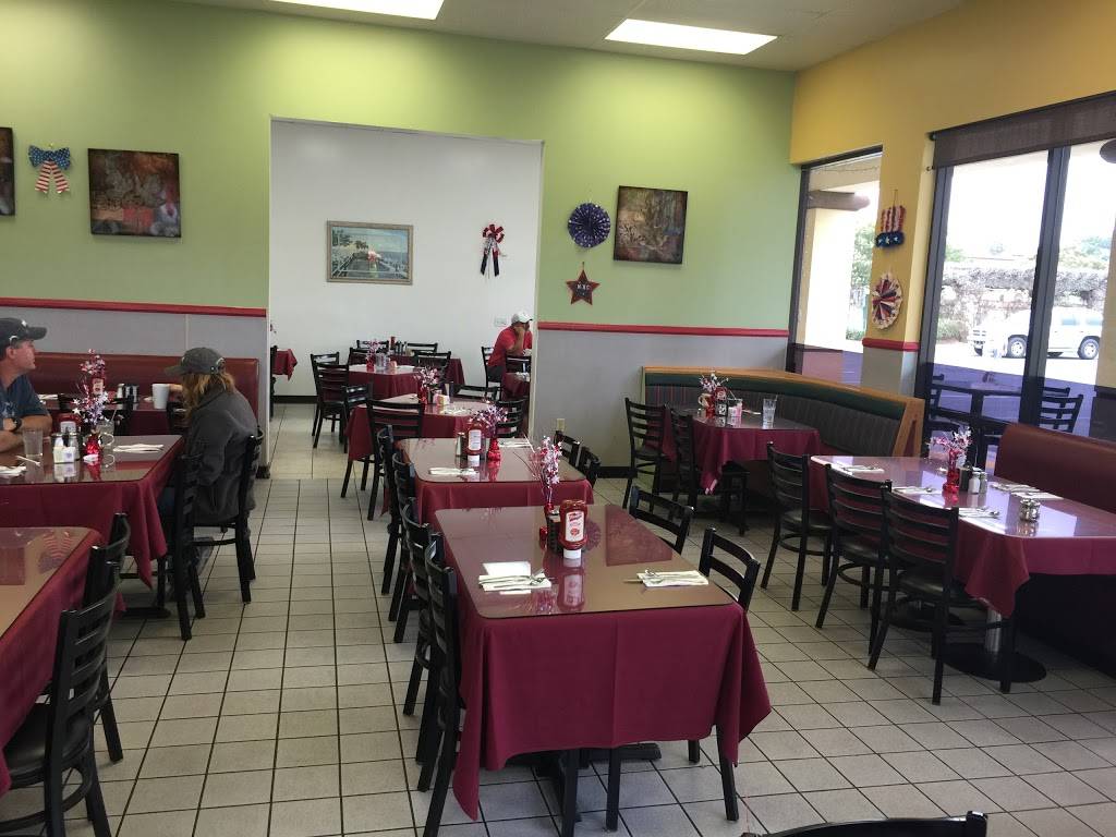 Michael Ds Cafe & Catering Inc. | restaurant | 593 Los Angeles Ave, Moorpark, CA 93021, USA | 8055171100 OR +1 805-517-1100