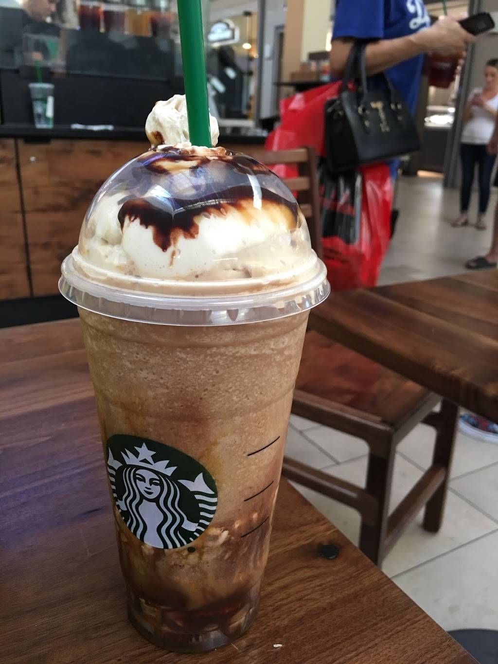 Starbucks | cafe | 14400 Bear Valley Rd K07, Victorville, CA 92392, USA | 7602452768 OR +1 760-245-2768