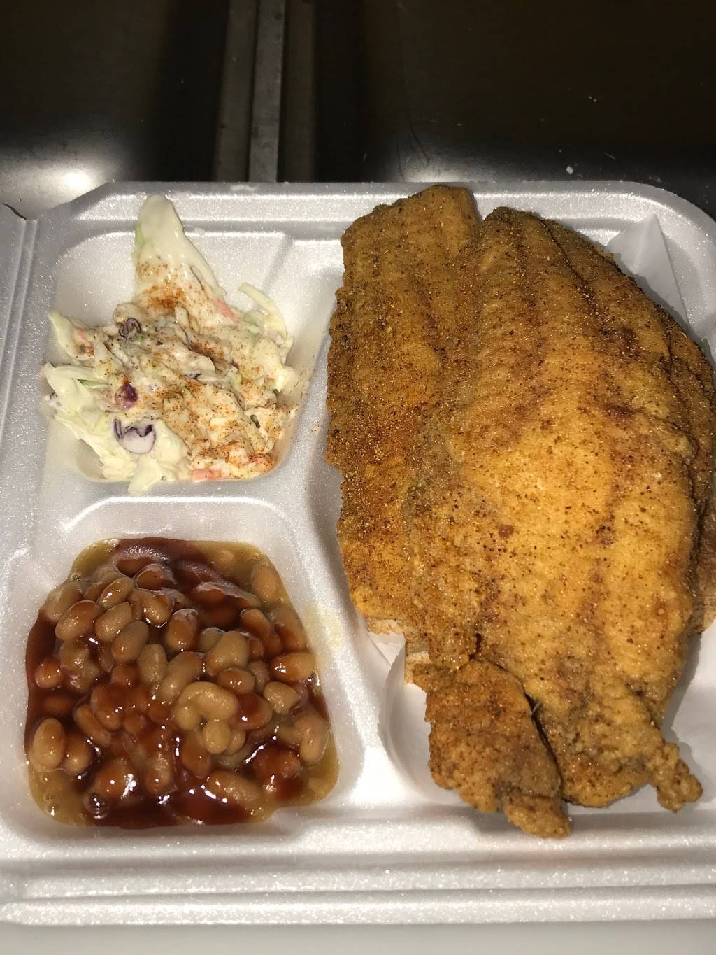 GoodfellasBBQ | restaurant | 2847 Noble Rd, Cleveland Heights, OH 44121, USA | 2168481200 OR +1 216-848-1200