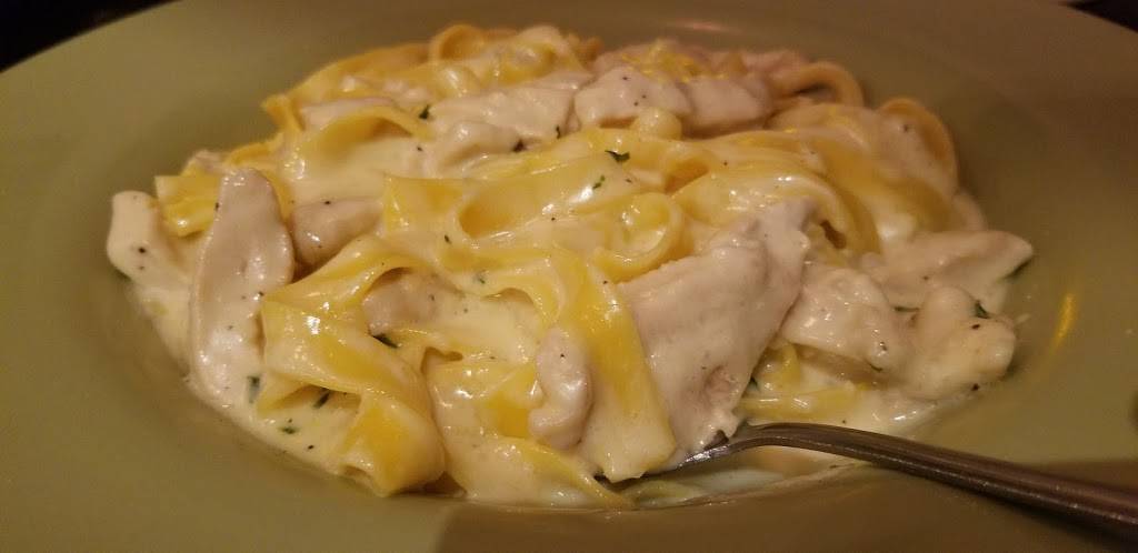 Amore Pasta & Pizza | restaurant | 4709 TX-121, The Colony, TX 75056, USA | 9726241313 OR +1 972-624-1313