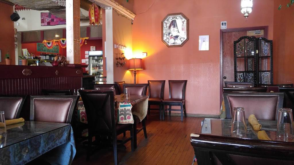 Gandhi Mahal Restaurant | restaurant | 3009 27th Ave S, Minneapolis, MN 55406, USA | 6127295222 OR +1 612-729-5222