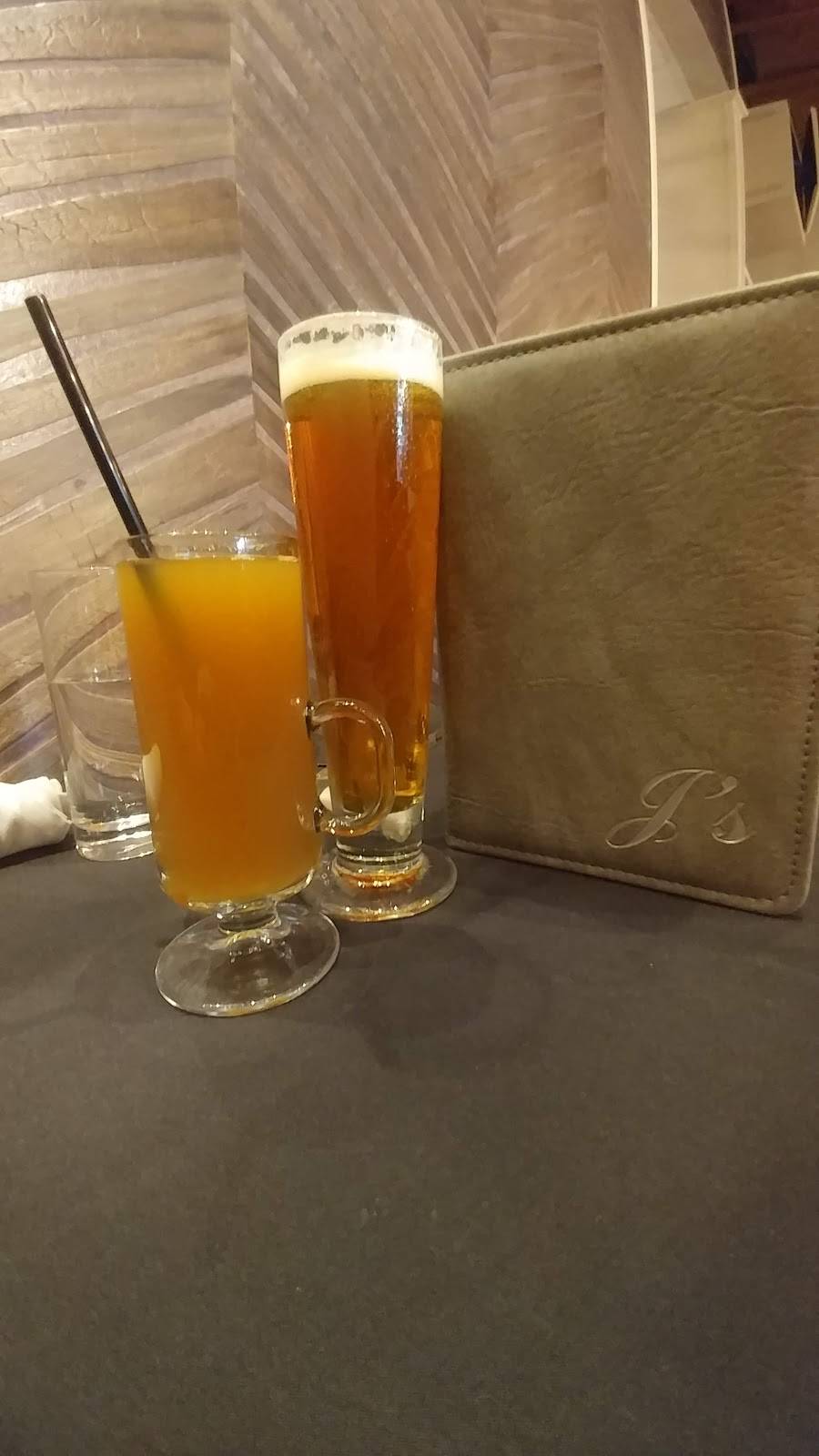 Js Place | restaurant | 39 W Main St, Middletown, NY 10940, USA | 8454674156 OR +1 845-467-4156