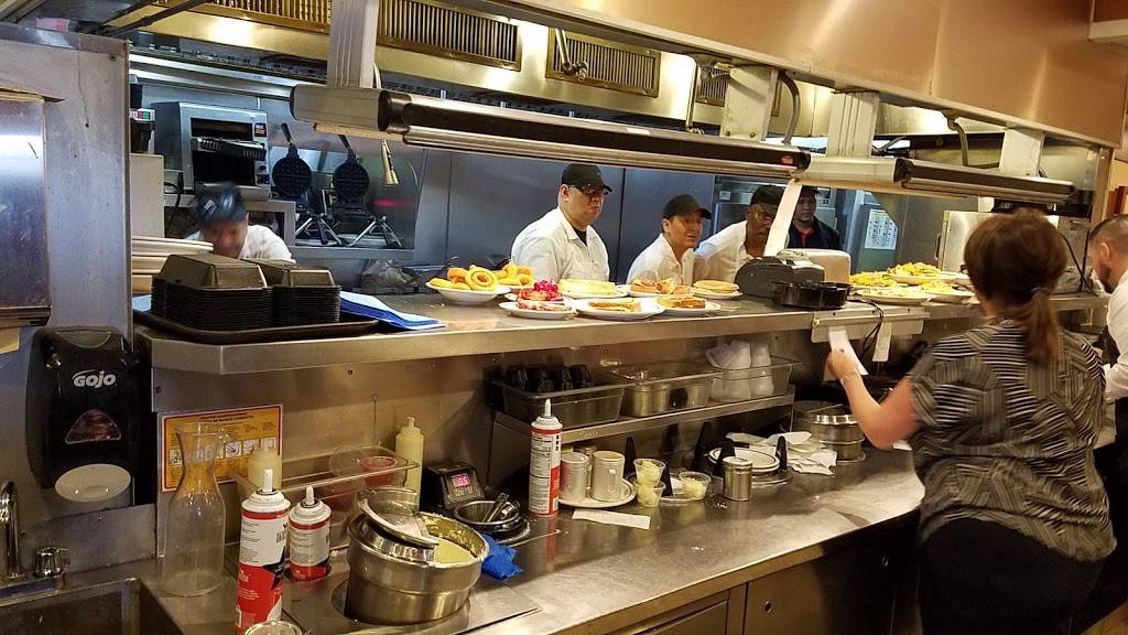 IHOP | restaurant | 5645 Broadway, Bronx, NY 10463, USA | 7185494565 OR +1 718-549-4565