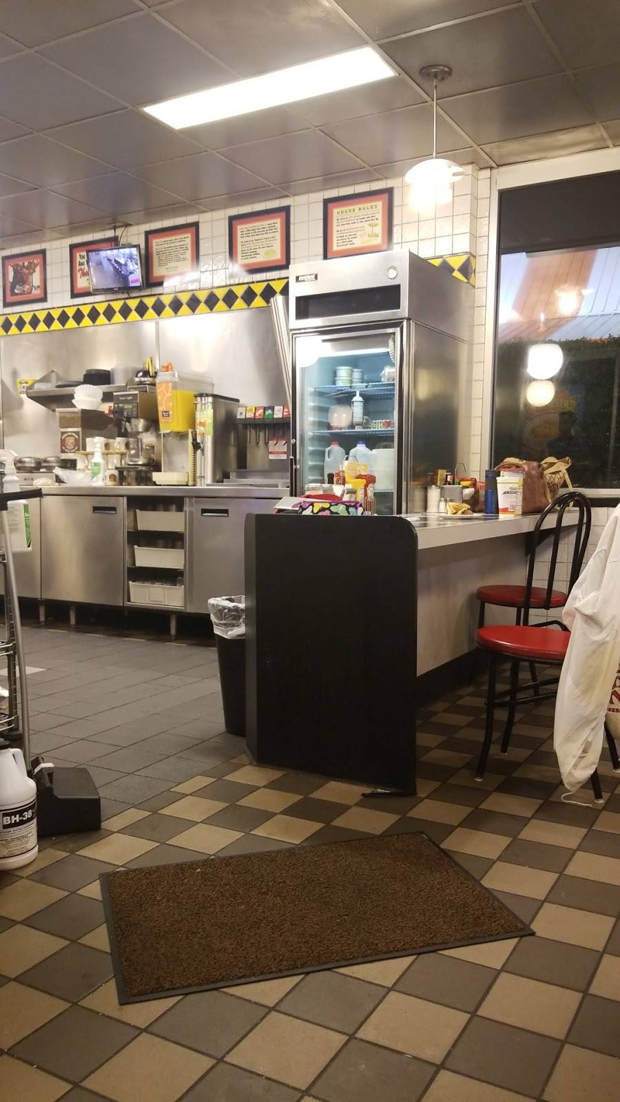 Waffle House | meal takeaway | 3020 Western Center Blvd, Fort Worth, TX 76131, USA | 8173068006 OR +1 817-306-8006