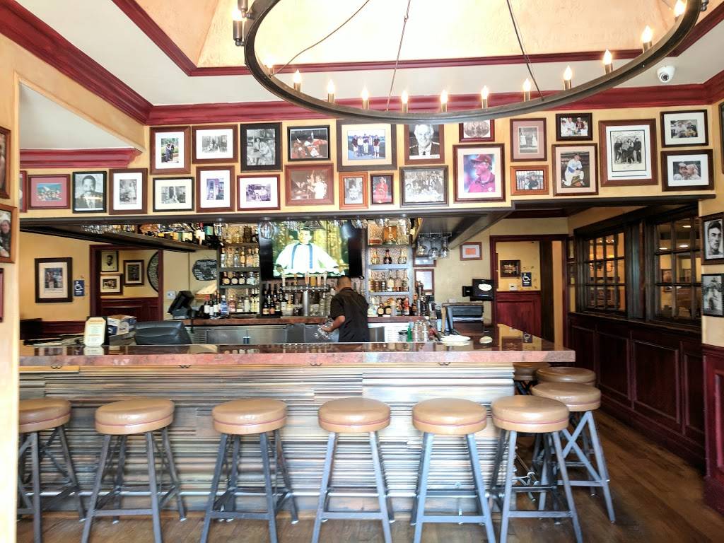 El Cholo | restaurant | 3520 East Coast Hwy, Corona Del Mar, CA 92625, USA | 9497776137 OR +1 949-777-6137