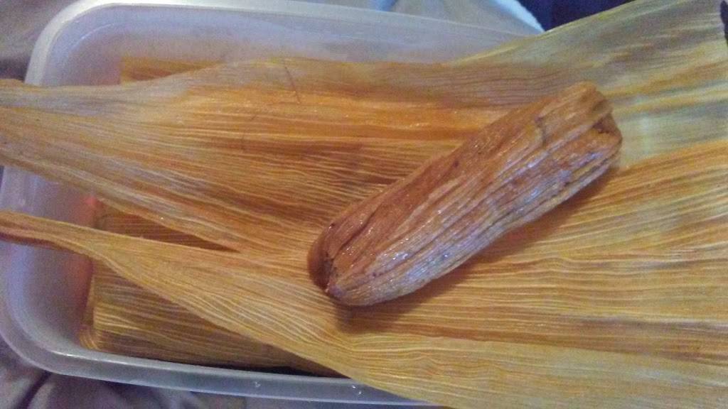 The Tamale King | restaurant | 2495 N Twin City Hwy, Nederland, TX 77627, USA | 4097246666 OR +1 409-724-6666