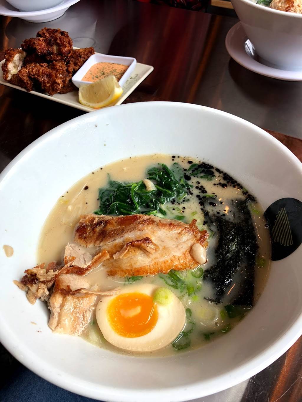 Silverlake Ramen | restaurant | 1319 3rd Street Promenade, Santa Monica, CA 90401, USA | 4243300125 OR +1 424-330-0125