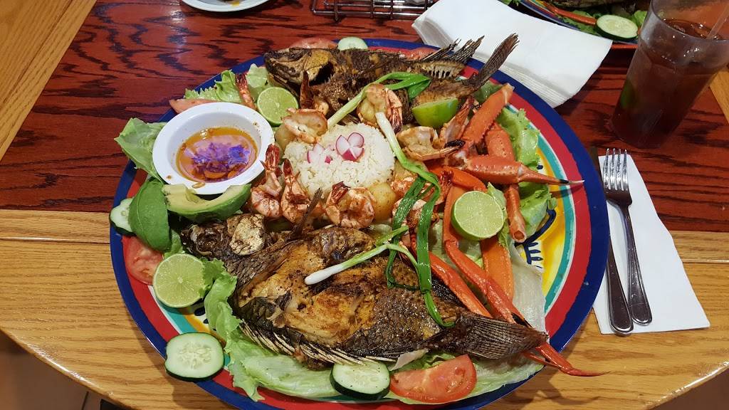 Panchos | restaurant | 16427 Victor St, Victorville, CA 92395, USA | 7608433336 OR +1 760-843-3336