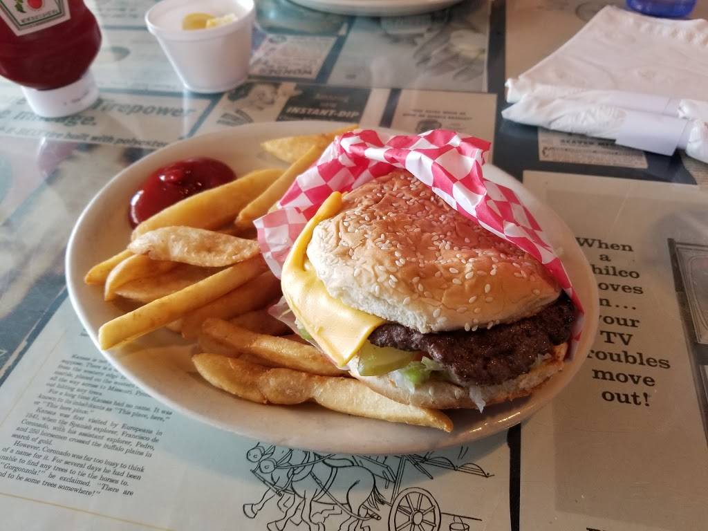 Mamas Daughters Diner | cafe | 6509 W Park Blvd, Plano, TX 75093, USA | 9724738877 OR +1 972-473-8877