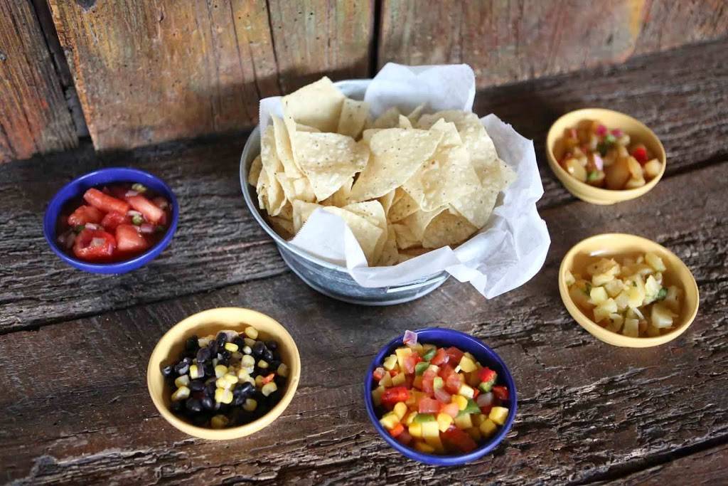 Diablitos Cantina | restaurant | 4198 Manchester Ave, St. Louis, MO 63110, USA | 3145359700 OR +1 314-535-9700