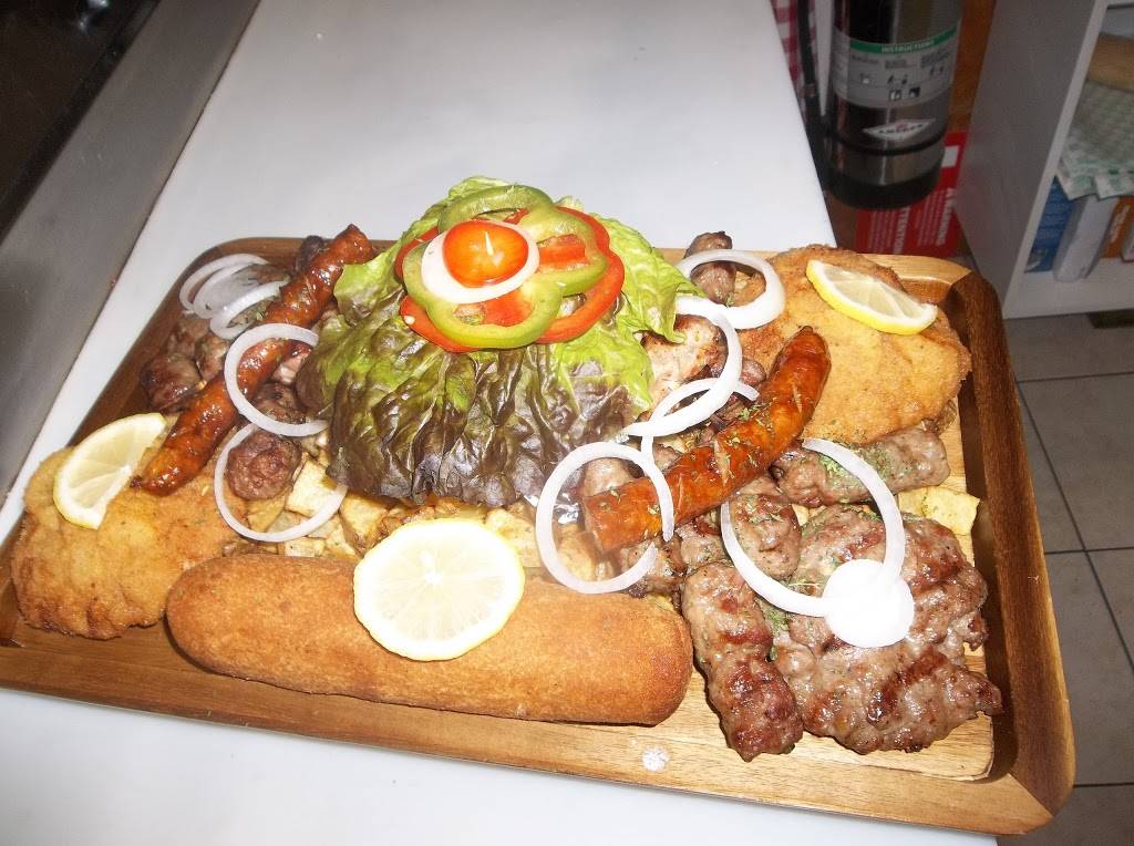 Etno Bar & Grill | restaurant | 125 Gailmont Dr, Hamilton, ON L8K 4B8, Canada | 9053932076 OR +1 905-393-2076