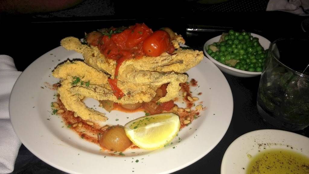 Demis | restaurant | 4017 MacArthur Ave, Richmond, VA 23227, USA | 8045254576 OR +1 804-525-4576