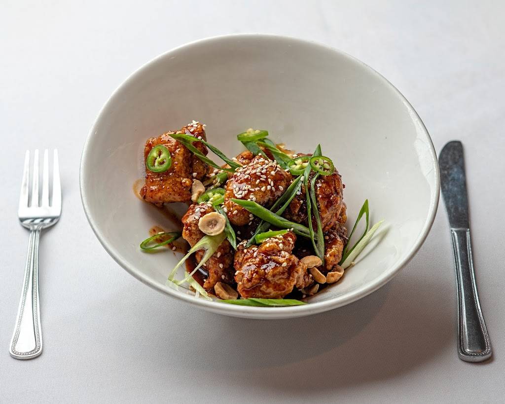 Blue Fish Grill | restaurant | 50 Mine St, Flemington, NJ 08822, USA | 9082374528 OR +1 908-237-4528