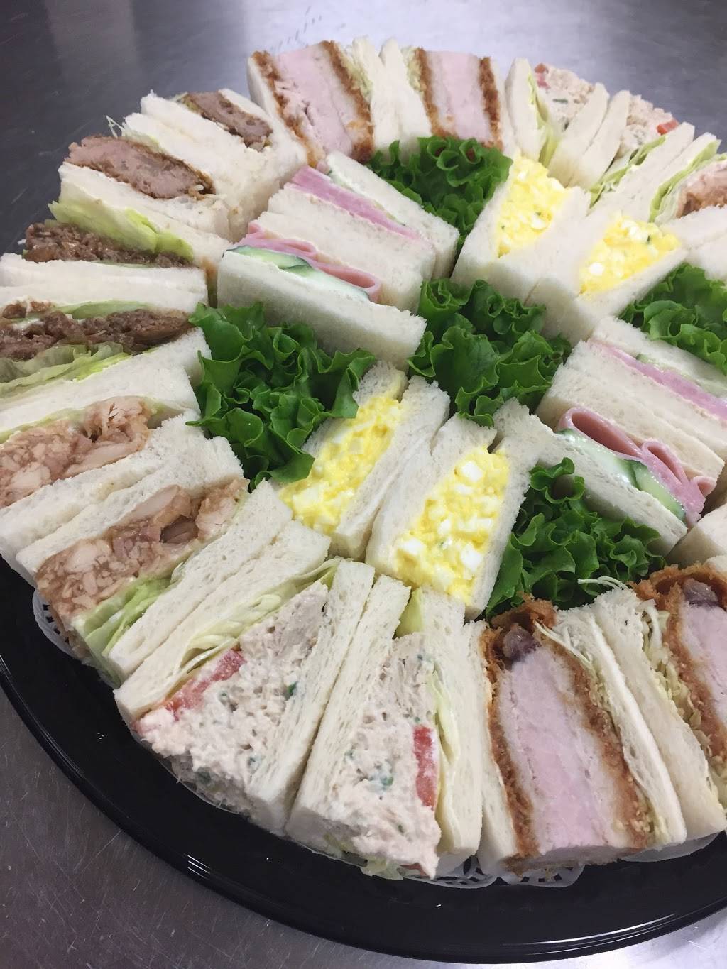 Sandwich House TRES | restaurant | 1502 145th Pl SE, Bellevue, WA 98007, USA | 4256437333 OR +1 425-643-7333