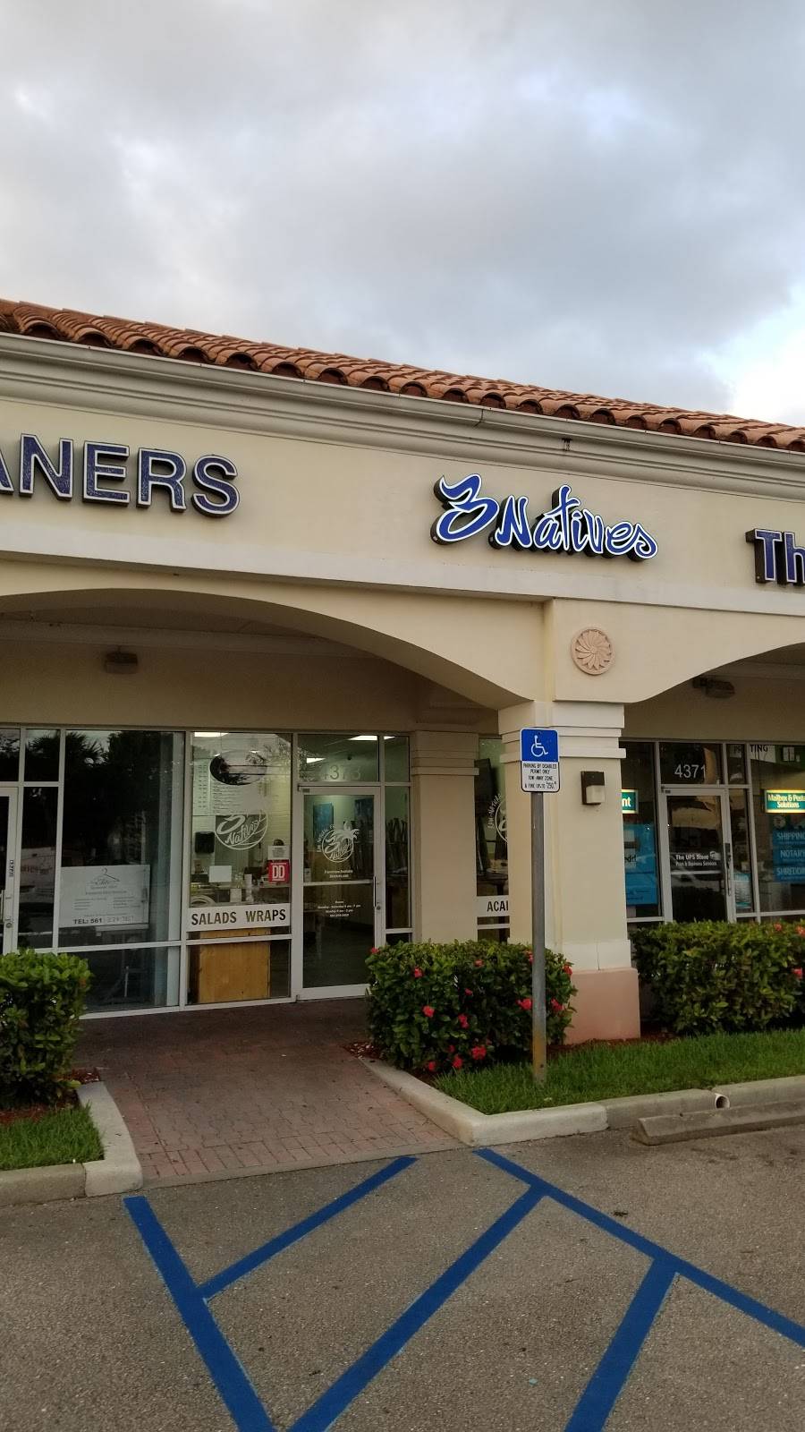 3 Natives Palm Beach Gardens | restaurant | 4373 Northlake Blvd, Palm Beach Gardens, FL 33410, USA | 5613703450 OR +1 561-370-3450