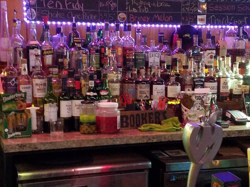 Yankee Doodle | restaurant | 311 E Main St, Barrington, IL 60010, USA | 8473811098 OR +1 847-381-1098