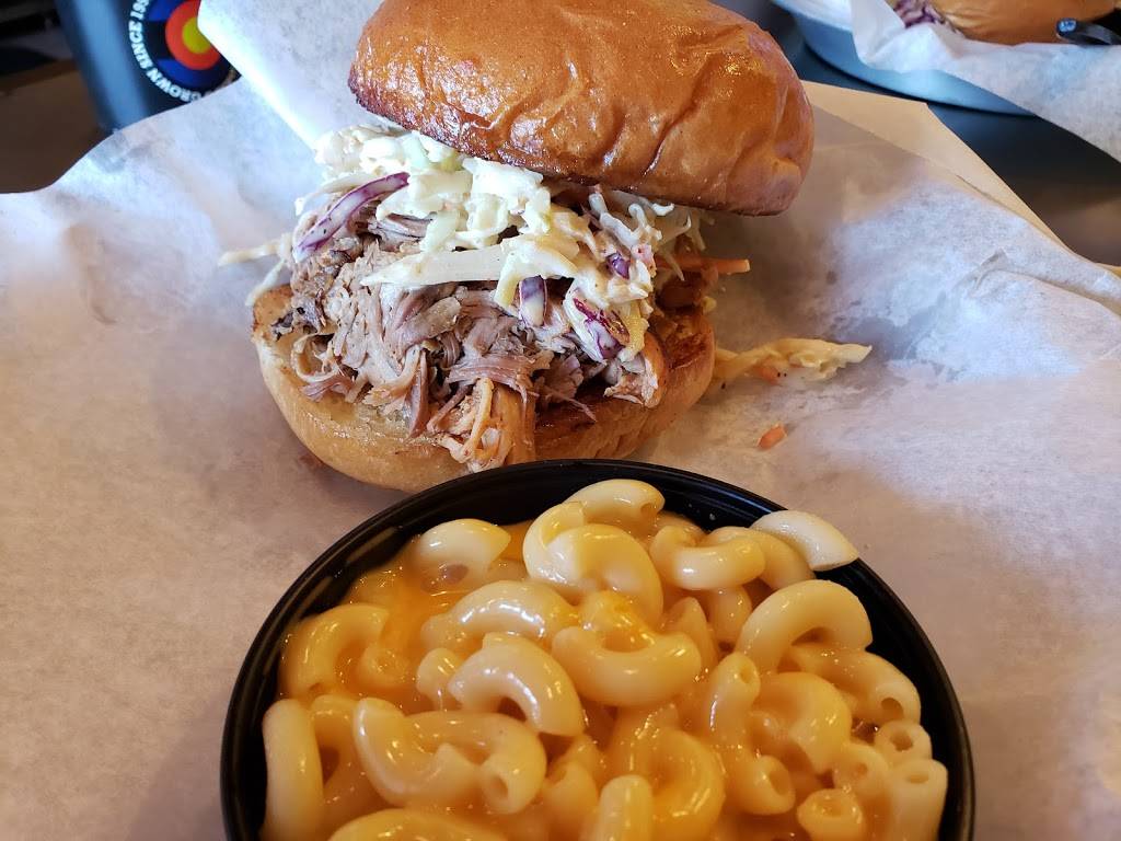 Brothers BBQ | restaurant | 6499 Leetsdale Dr, Denver, CO 80224, USA | 3033223289 OR +1 303-322-3289