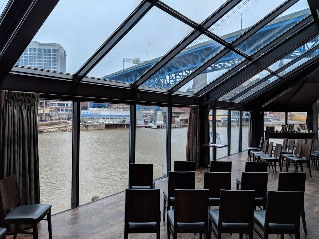 Music Box Supper Club | night club | 1148 Main Ave, Cleveland, OH 44113, USA | 2162421250 OR +1 216-242-1250