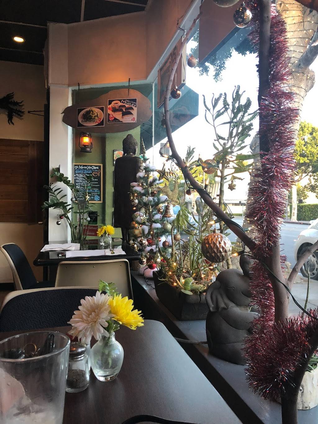 Thai Vegan | restaurant | 9907 1/2 S Santa Monica Blvd, Beverly Hills, CA 90212, USA | 3105531011 OR +1 310-553-1011