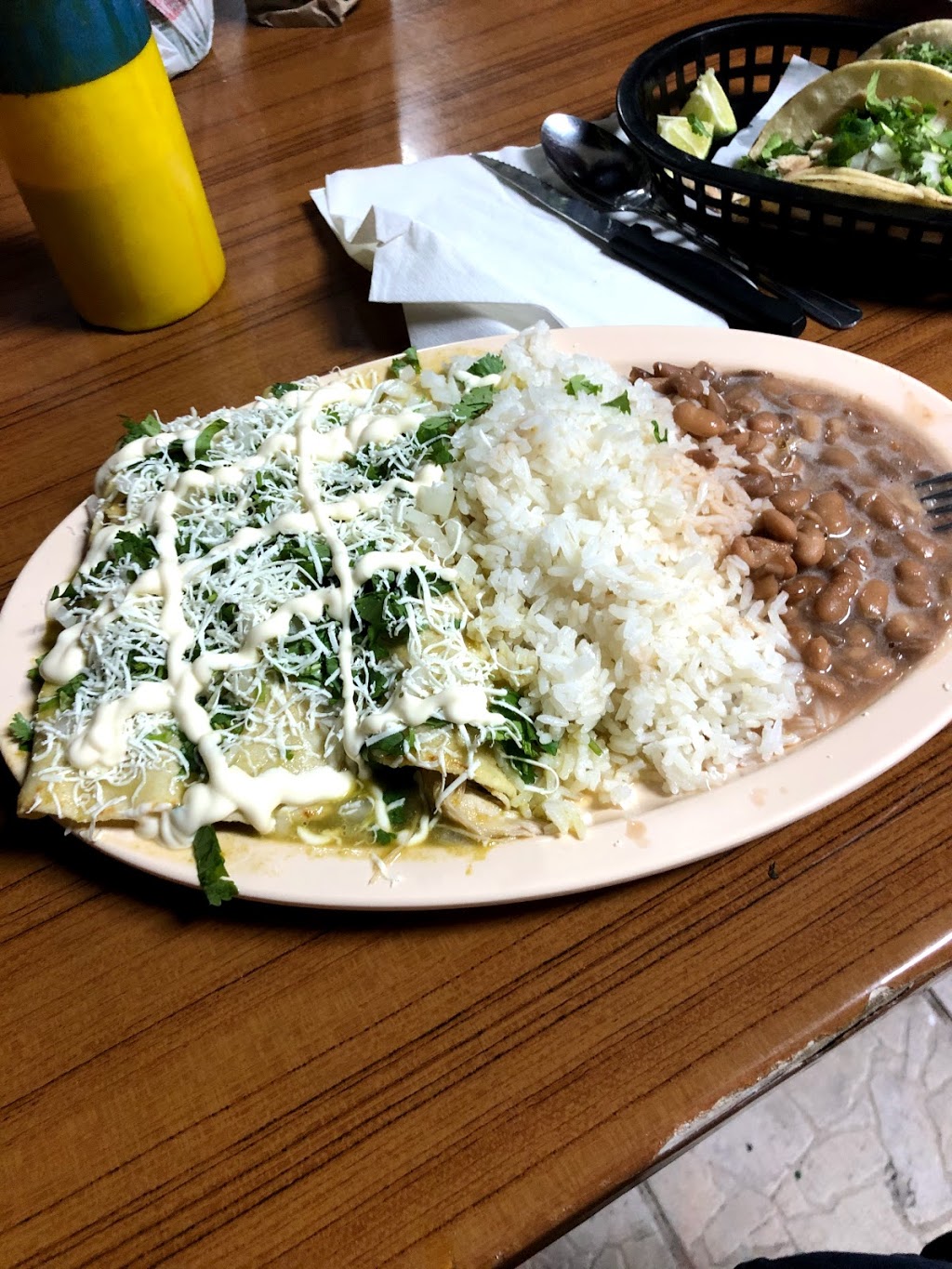 Lolita resturant-Comida Mexicana | restaurant | 316 SW 8th Ave, Miami, FL 33130, USA | 7189545711 OR +1 718-954-5711