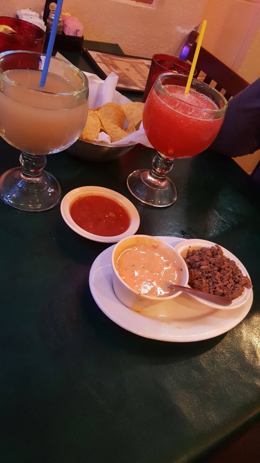 El Conquistador Restaurant | restaurant | 4508 W Waco Dr, Waco, TX 76710, USA | 2547724596 OR +1 254-772-4596