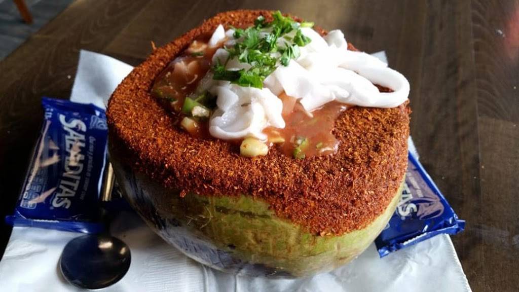 Clamatos And Cocos On Broadway | restaurant | 943 Broadway, Chula Vista, CA 91911, USA | 6196916261 OR +1 619-691-6261