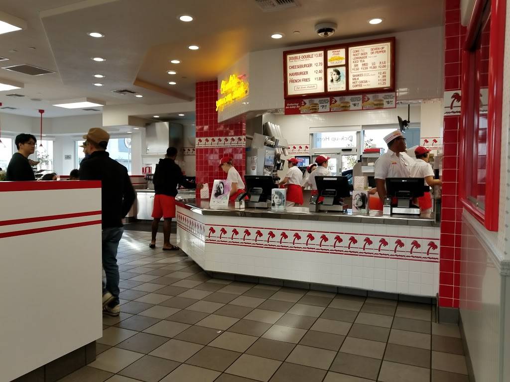 In-N-Out Burger | restaurant | 8200 Delta Shores Cir S, Sacramento, CA 95832, USA | 8007861000 OR +1 800-786-1000
