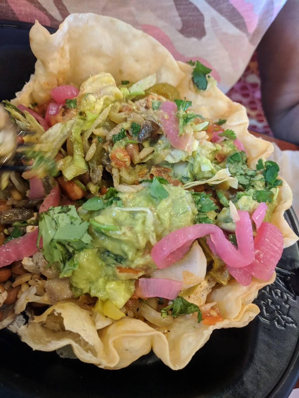 Moes Southwest Grill | restaurant | 715 N Giant City Rd, Carbondale, IL 62901, USA | 6185494200 OR +1 618-549-4200