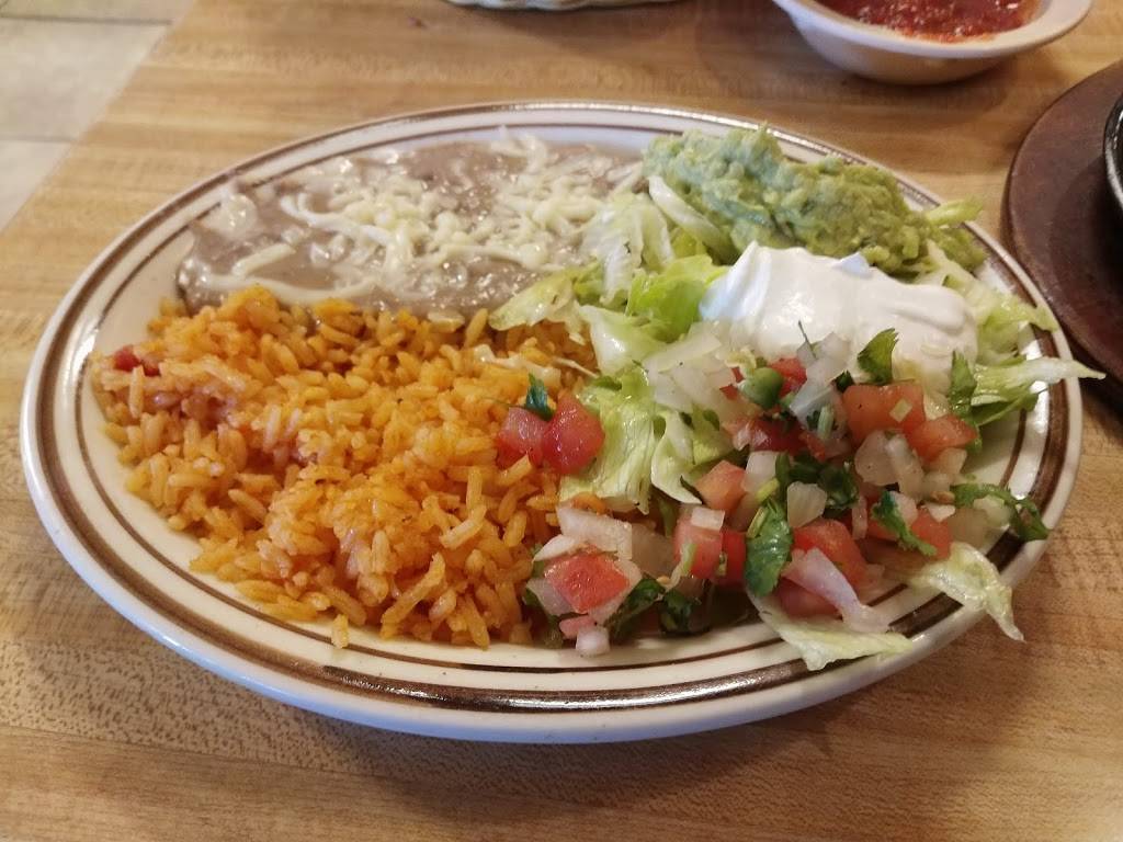 Tequila Mexican Restaurant | restaurant | 700 Chester Center, Chester, IL 62233, USA | 6188261343 OR +1 618-826-1343