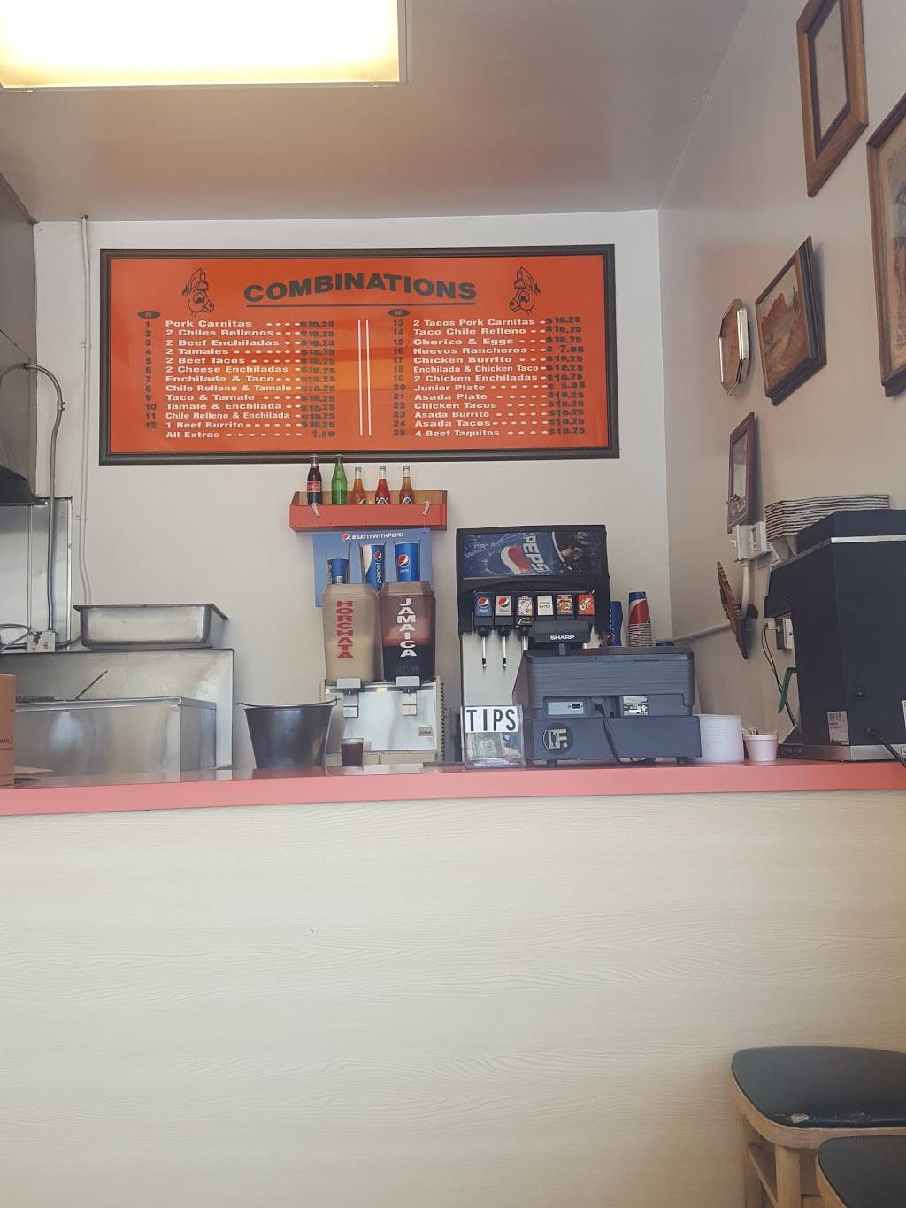 Burritos El Chavo | restaurant | 12449 Riverside Dr, North Hollywood, CA 91607, USA | 8185091071 OR +1 818-509-1071