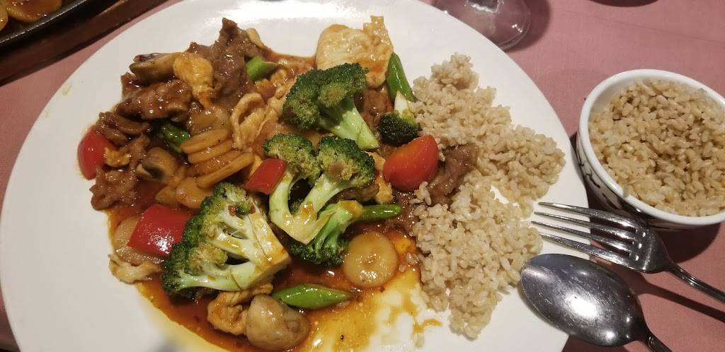 Panda House | restaurant | 88 Ryders Ln, Stratford, CT 06614, USA | 2033784107 OR +1 203-378-4107