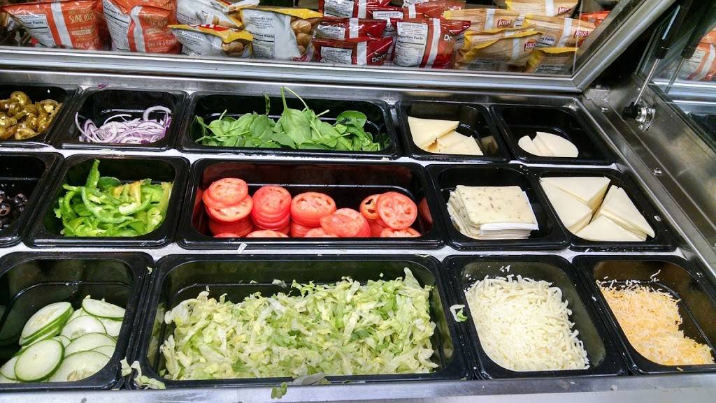 Subway | restaurant | 4525 US-411, Madisonville, TN 37354, USA | 4234422322 OR +1 423-442-2322