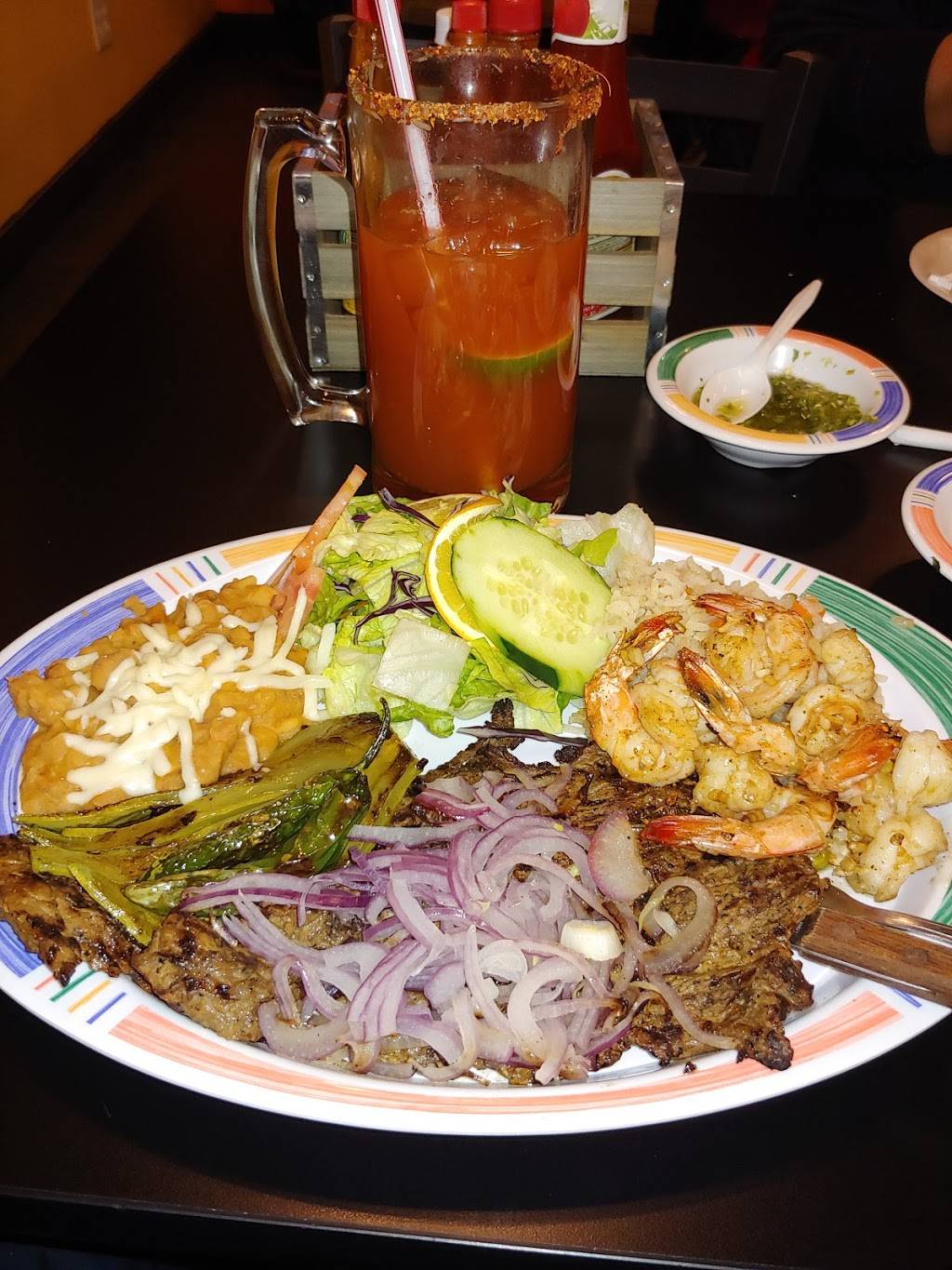 Mariscos La Isla Dorada | restaurant | 1916 Mannheim Rd, Des Plaines, IL 60018, USA | 8472577503 OR +1 847-257-7503