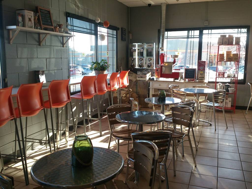 Chaube Coffee Roasters & Cafe | cafe | 601 Lake Cook Rd, Deerfield, IL 60015, USA | 2244249522 OR +1 224-424-9522